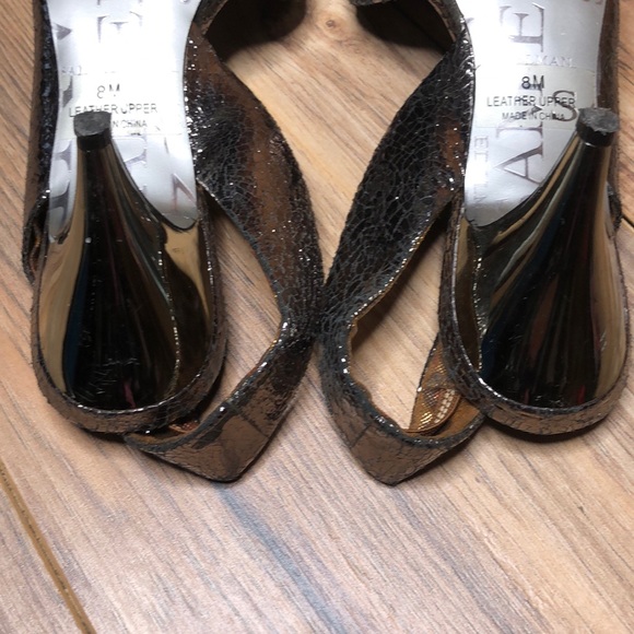 Sam Edelman Nova metallic kitten heel 8M - Picture 8 of 8